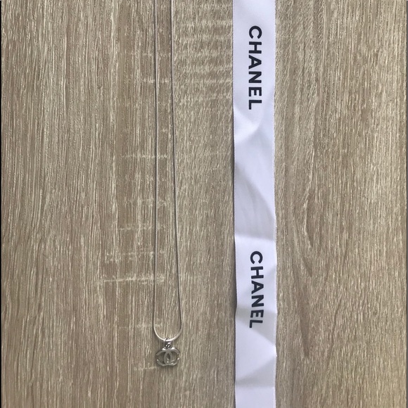 🖤Authentic CHANEL Zipper For Sale w 925 Necklace - Picture 7 of 12